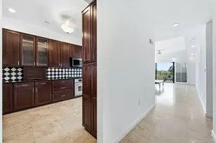 1640 Presidential Way, West Palm Beach, FL 33401 - Photo 7