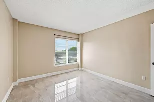 4158 Inverrary Dr, Lauderhill, FL 33319 - Photo 15
