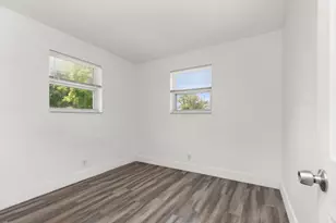 5521 SW 34th St, Hollywood, FL 33023 - Photo 17
