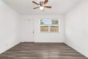 5521 SW 34th St, Hollywood, FL 33023 - Photo 13