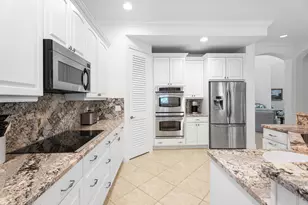 910 SW Palm Cove Dr, Palm City, FL 34990 - Photo 15