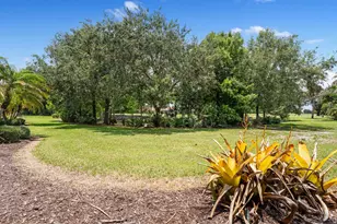 910 SW Palm Cove Dr, Palm City, FL 34990 - Photo 51