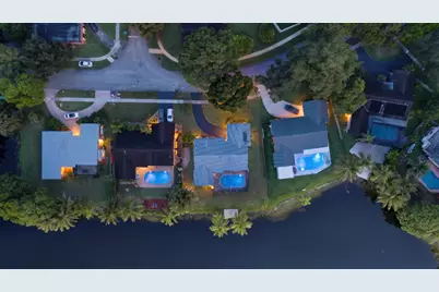 5152 SW 104th Avenue, Cooper City, FL 33328 - Photo 11