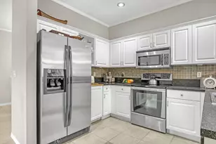 10751 Oak Bend Way, Wellington, FL 33414 - Photo 13