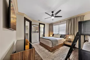 2430 Castilla Isle, Fort Lauderdale, FL 33301 - Photo 29