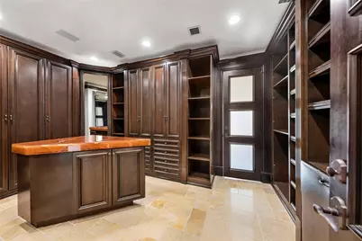 2430 Castilla Isle, Fort Lauderdale, FL 33301 - Photo 25