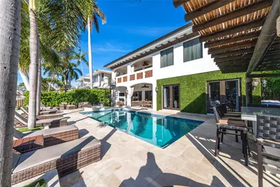 2430 Castilla Isle, Fort Lauderdale, FL 33301 - Photo 49