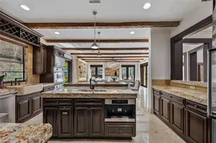 2430 Castilla Isle, Fort Lauderdale, FL 33301 - Photo 17