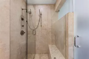 2430 Castilla Isle, Fort Lauderdale, FL 33301 - Photo 27
