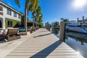 2430 Castilla Isle, Fort Lauderdale, FL 33301 - Photo 51
