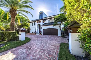 2430 Castilla Isle, Fort Lauderdale, FL 33301 - Photo 57
