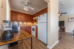 2920 Cynthia Ln, Lake Worth Beach, FL 33461 - Photo 7