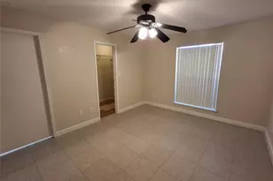 899 Riverside Dr, Coral Springs, FL 33071 - Photo 9