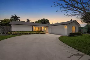 126 Chapel Ln, Tequesta, FL 33469 - Photo 1