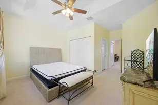 1384 Harbor View W, Hollywood, FL 33019 - Photo 17
