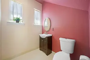 1384 Harbor View W, Hollywood, FL 33019 - Photo 11