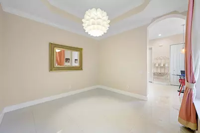 1384 Harbor View W, Hollywood, FL 33019 - Photo 9