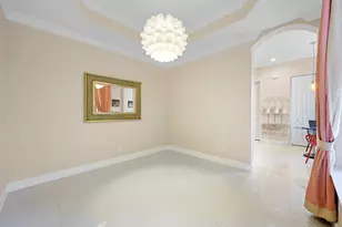 1384 Harbor View W, Hollywood, FL 33019 - Photo 9