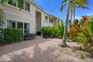 1384 Harbor View W, Hollywood, FL 33019 - Photo 25