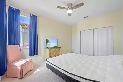 1384 Harbor View W, Hollywood, FL 33019 - Photo 15