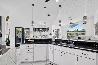 1921 NE Acapulco Drive, Jensen Beach, FL 34957 - Photo 13