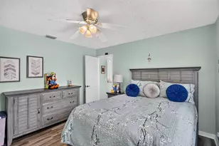 1921 NE Acapulco Dr, Jensen Beach, FL 34957 - Photo 31