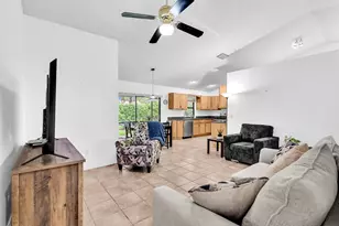 425 Shadow Wood Ln, Coral Springs, FL 33071 - Photo 15
