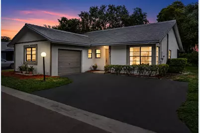 425 Shadow Wood Lane, Coral Springs, FL 33071 - Photo 1