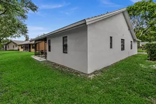 425 Shadow Wood Ln, Coral Springs, FL 33071 - Photo 45