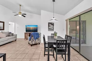 425 Shadow Wood Ln, Coral Springs, FL 33071 - Photo 23
