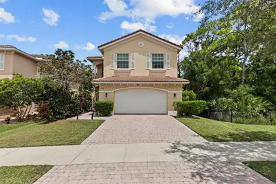 1104 NW Leonardo Circle, Port Saint Lucie, FL 34986 - Photo 3