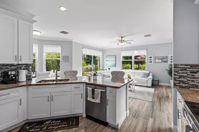 1104 NW Leonardo Circle, Port Saint Lucie, FL 34986 - Photo 27