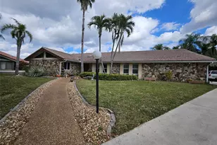 197 NW 113th Way, Coral Springs, FL 33071 - Photo 7