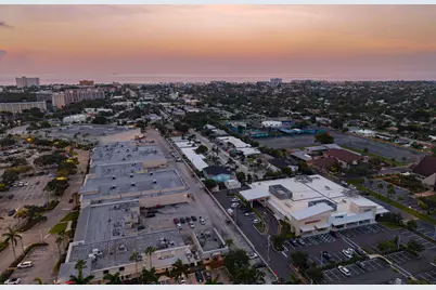 1001 SE 3rd Street, Deerfield Beach, FL 33441 - Photo 11