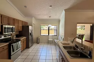 3145 Peachtree Way, Davie, FL 33328 - Photo 17