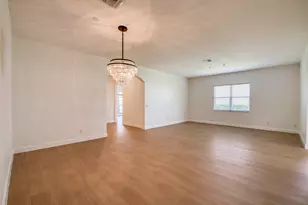 172 Manor Cir, Jupiter, FL 33458 - Photo 15