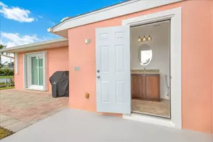 611 SE Harborview Dr, Port Saint Lucie, FL 34983 - Photo 61