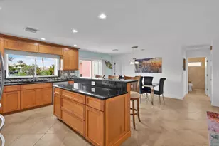 611 SE Harborview Dr, Port Saint Lucie, FL 34983 - Photo 17