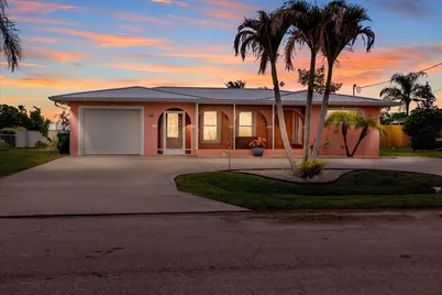 611 SE Harborview Drive, Port Saint Lucie, FL 34983 - Photo 3