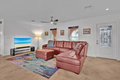 611 SE Harborview Drive, Port Saint Lucie, FL 34983 - Photo 9