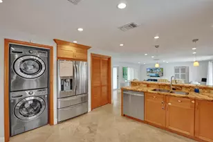 720 NW 29th Ct, Wilton Manors, FL 33311 - Photo 7
