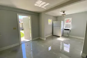 2231 Wilson St, Hollywood, FL 33020 - Photo 3