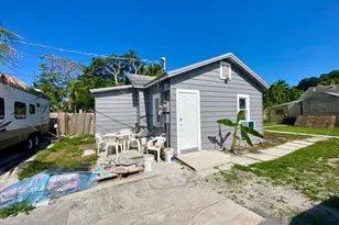 2231 Wilson St, Hollywood, FL 33020 - Photo 9