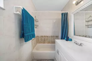 4527 NW 191st Terrace, Miami Gardens, FL 33055 - Photo 15