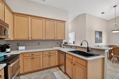 8536 Logia Circle, Boynton Beach, FL 33472 - Photo 5