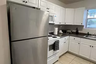 1401 N 16th Ct, Hollywood, FL 33020 - Photo 7