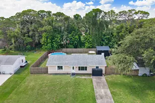 745 21st St SW, Vero Beach, FL 32960 - Photo 23