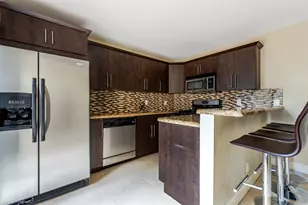 2471 Waterside Dr, Lake Worth, FL 33461 - Photo 5