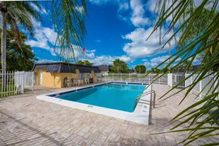 2471 Waterside Dr, Lake Worth, FL 33461 - Photo 17