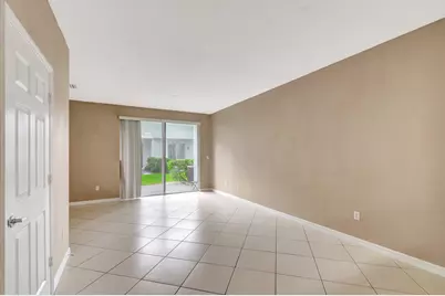 1912 Hibiscus Lane, Riviera Beach, FL 33404 - Photo 13